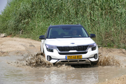 קיה סלטוס מול סקודה קאמיק קיה סלטוס מול סקודה קאמיק